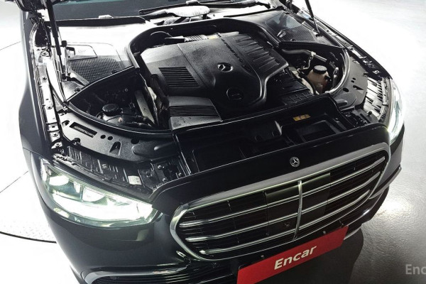 2022 Mercedes-Benz S-Класс с пробегом 21 023 км