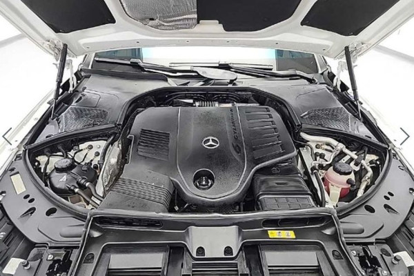 2022 Mercedes-Benz S-Класс с пробегом 100 790 км