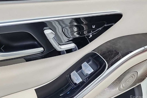 2022 Mercedes-Benz S-Класс с пробегом 100 790 км