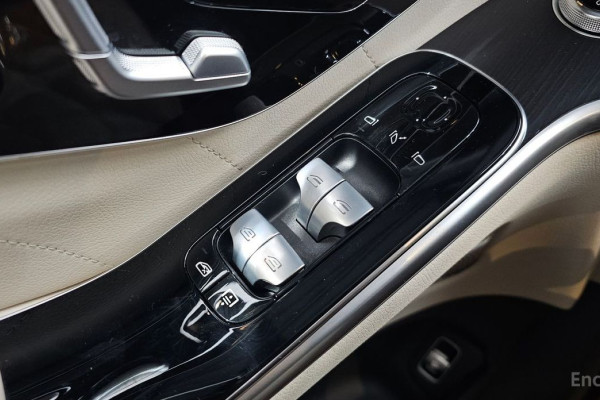 2023 Mercedes-Benz S-Класс с пробегом 60 736 км