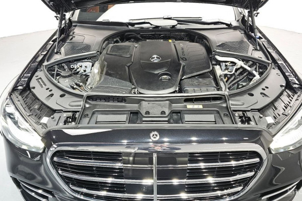 2022 Mercedes-Benz S-Класс с пробегом 24 450 км