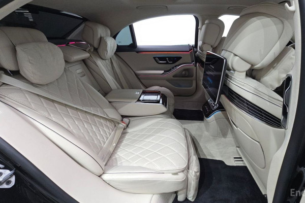 2023 Mercedes-Benz S-Класс с пробегом 32 647 км