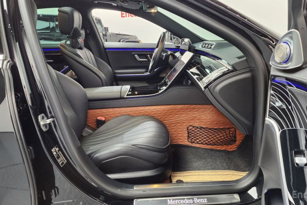 2023 Mercedes-Benz S-Класс с пробегом 45 312 км