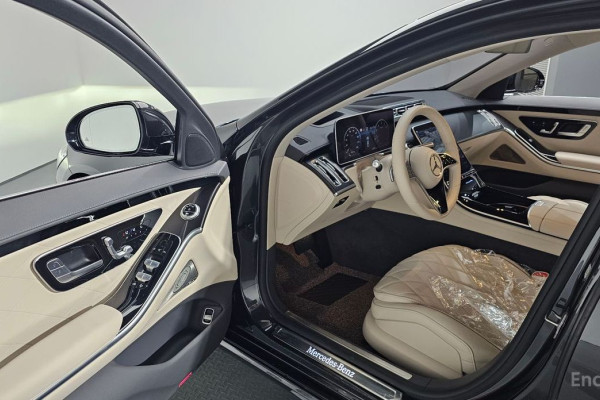 2023 Mercedes-Benz S-Класс с пробегом 60 736 км