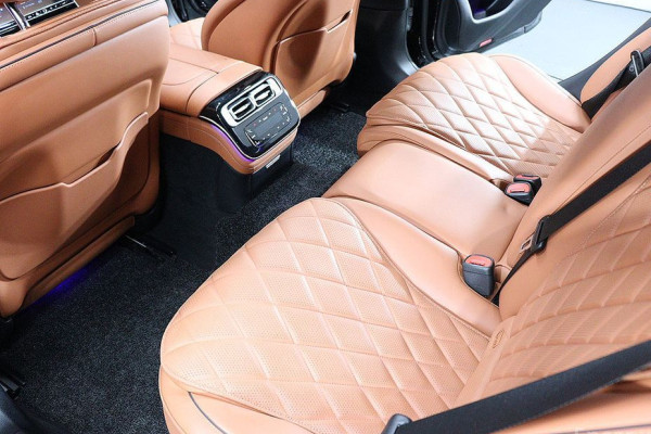 2023 Mercedes-Benz S-Класс с пробегом 27 110 км