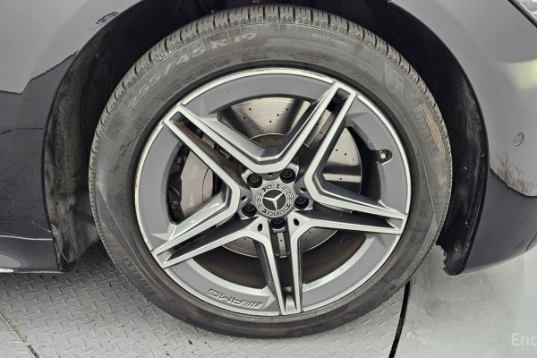 2022 Mercedes-Benz S-Класс с пробегом 74 323 км