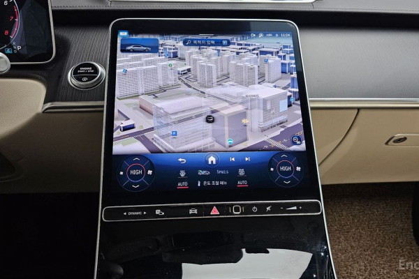 2023 Mercedes-Benz S-Класс с пробегом 60 736 км