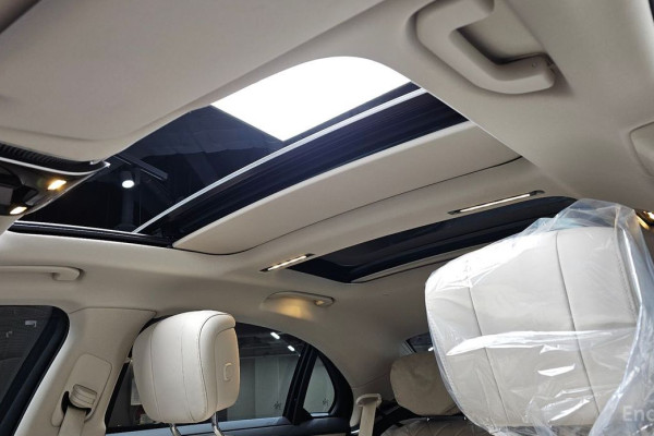 2023 Mercedes-Benz S-Класс с пробегом 60 736 км