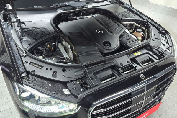 2022 Mercedes-Benz S-Класс с пробегом 45 490 км