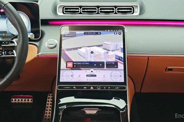 2022 Mercedes-Benz S-Класс с пробегом 24 450 км