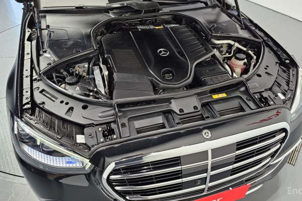 2022 Mercedes-Benz S-Класс с пробегом 22 432 км