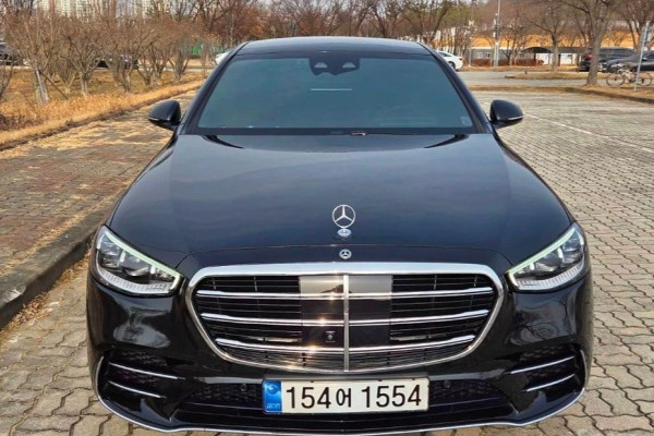 2023 Mercedes-Benz S-Класс с пробегом 14 000 км