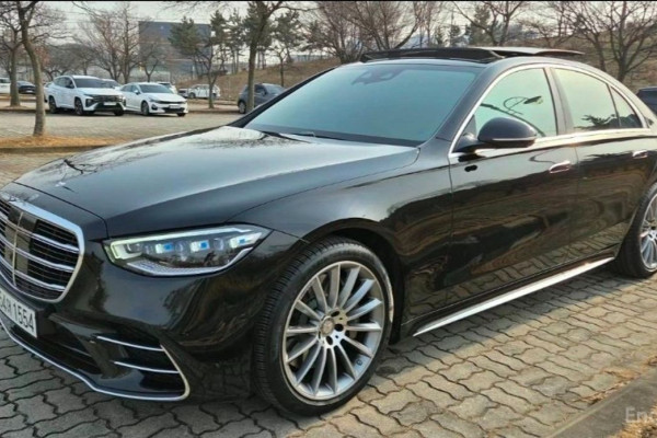 2023 Mercedes-Benz S-Класс с пробегом 14 000 км
