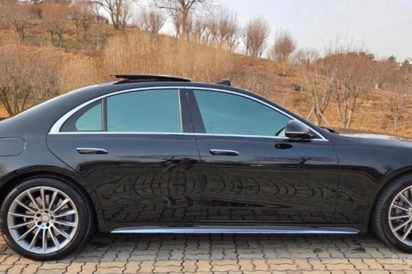 2023 Mercedes-Benz S-Класс с пробегом 14 000 км