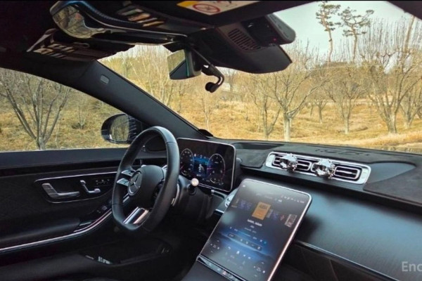 2023 Mercedes-Benz S-Класс с пробегом 14 000 км