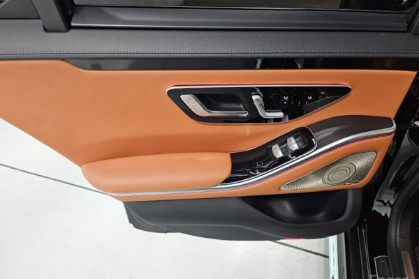 2022 Mercedes-Benz S-Класс с пробегом 140 535 км