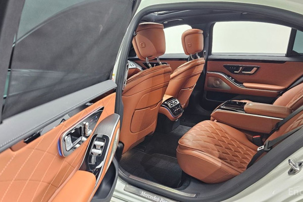 2023 Mercedes-Benz S-Класс с пробегом 49 148 км