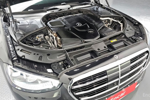 2022 Mercedes-Benz S-Класс с пробегом 19 241 км