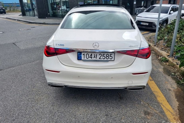 2023 Mercedes-Benz S-Класс с пробегом 22 000 км