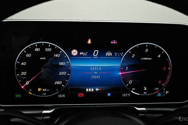 2022 Mercedes-Benz S-Класс с пробегом 19 241 км