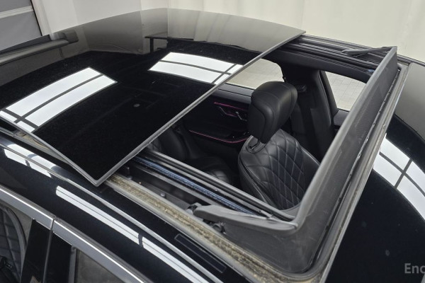 2022 Mercedes-Benz S-Класс с пробегом 45 490 км