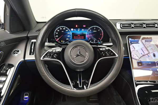 2022 Mercedes-Benz S-Класс с пробегом 19 241 км