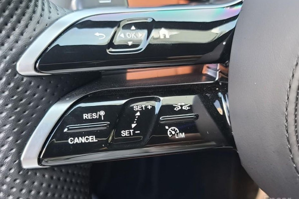 2022 Mercedes-Benz S-Класс с пробегом 32 450 км