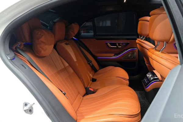 2022 Mercedes-Benz S-Класс с пробегом 31 613 км