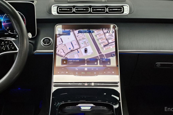 2022 Mercedes-Benz S-Класс с пробегом 19 241 км