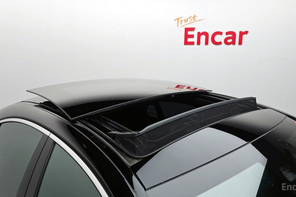 2022 Mercedes-Benz S-Класс с пробегом 19 241 км