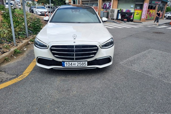 2023 Mercedes-Benz S-Класс с пробегом 22 000 км