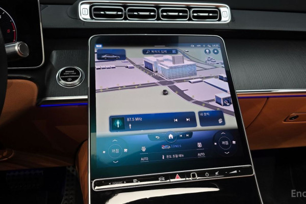 2022 Mercedes-Benz S-Класс с пробегом 31 613 км