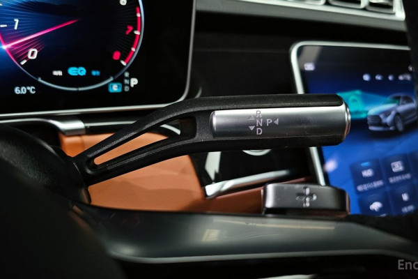 2022 Mercedes-Benz S-Класс с пробегом 56 258 км