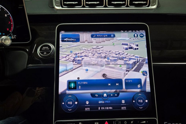 2022 Mercedes-Benz S-Класс с пробегом 60 300 км