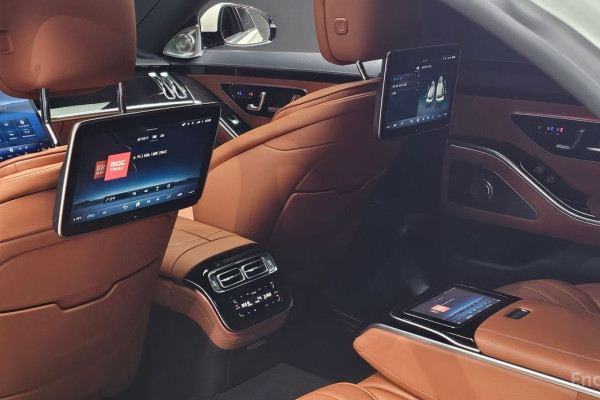 2022 Mercedes-Benz S-Класс с пробегом 56 258 км