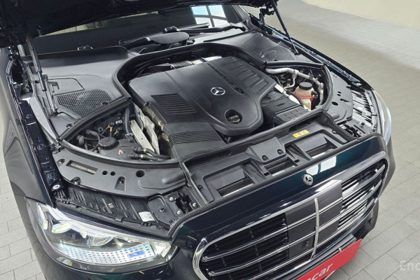 2022 Mercedes-Benz S-Класс с пробегом 35 298 км