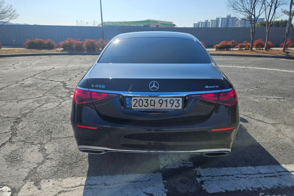 2022 Mercedes-Benz S-Класс с пробегом 21 927 км