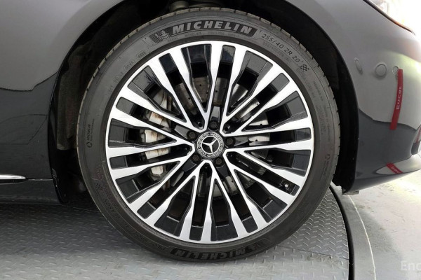 2022 Mercedes-Benz S-Класс с пробегом 84 656 км