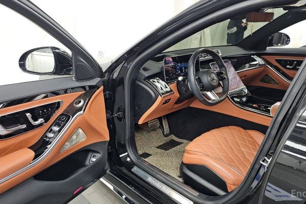2022 Mercedes-Benz S-Класс с пробегом 87 048 км