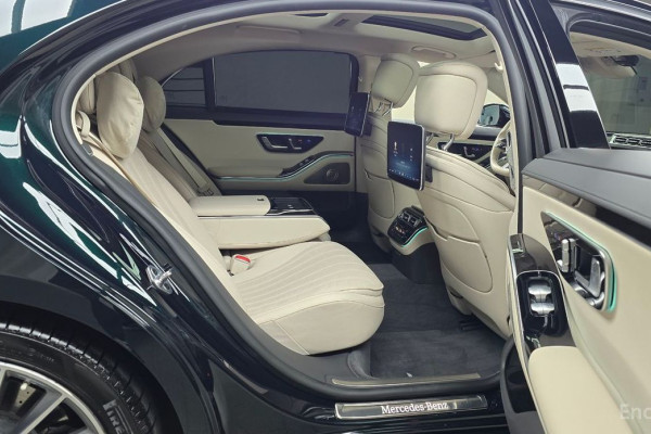 2022 Mercedes-Benz S-Класс с пробегом 35 298 км