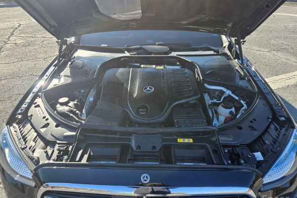 2022 Mercedes-Benz S-Класс с пробегом 21 927 км