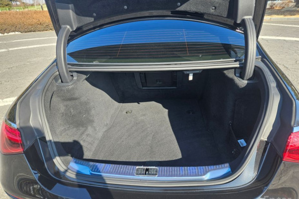 2022 Mercedes-Benz S-Класс с пробегом 21 927 км