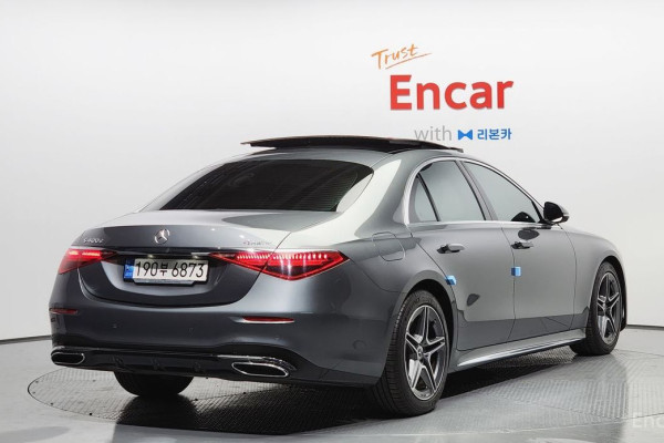 2022 Mercedes-Benz S-Класс с пробегом 62 626 км