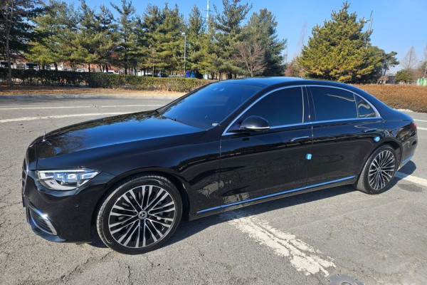 2022 Mercedes-Benz S-Класс с пробегом 21 927 км
