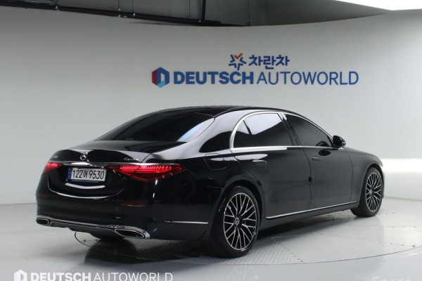 2022 Mercedes-Benz S-Класс с пробегом 71 408 км