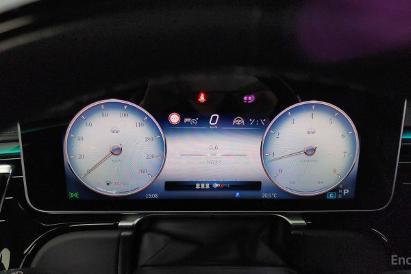 2023 Mercedes-Benz S-Класс с пробегом 35 733 км