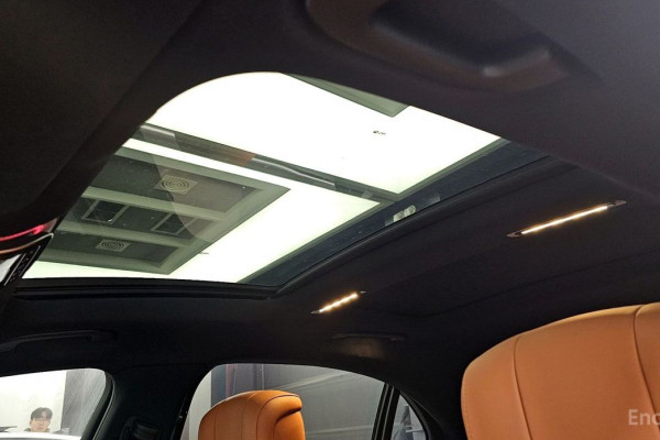 2022 Mercedes-Benz S-Класс с пробегом 87 048 км