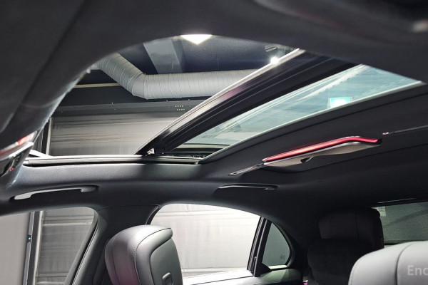 2023 Mercedes-Benz S-Класс с пробегом 33 817 км