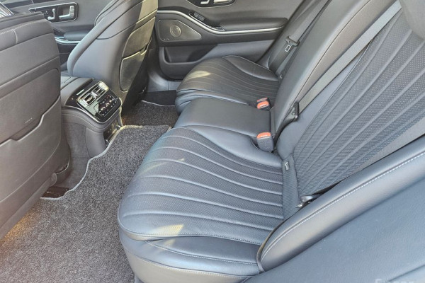 2022 Mercedes-Benz S-Класс с пробегом 21 927 км