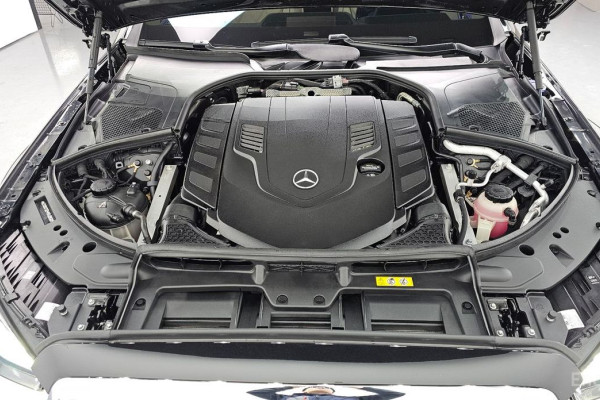 2022 Mercedes-Benz S-Класс с пробегом 7 951 км